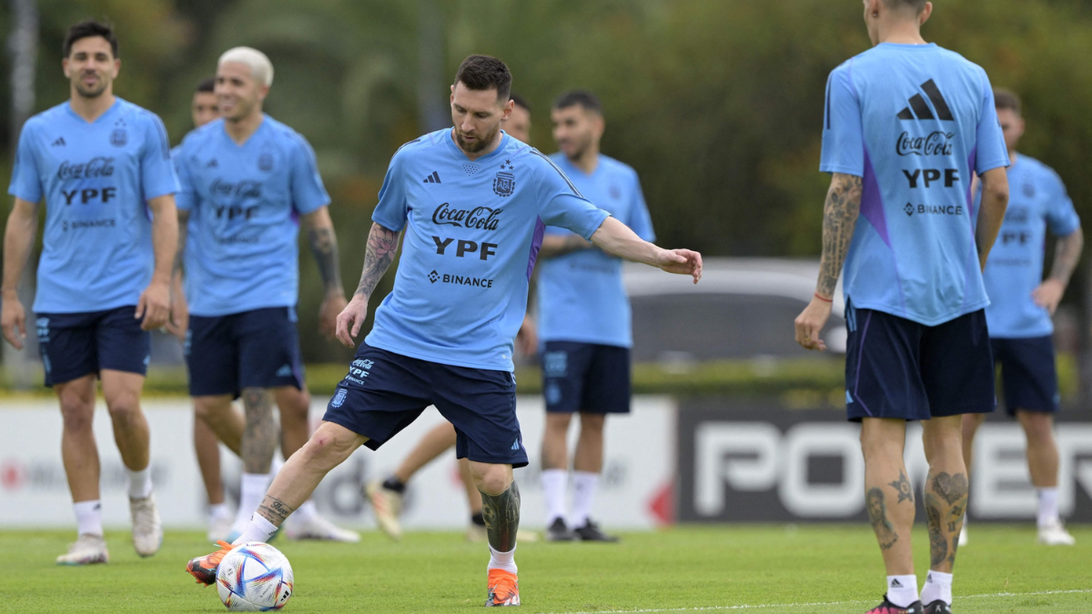 Lionel Messi leading Argentina in a friendly match against Australia in Kochi, Kerala